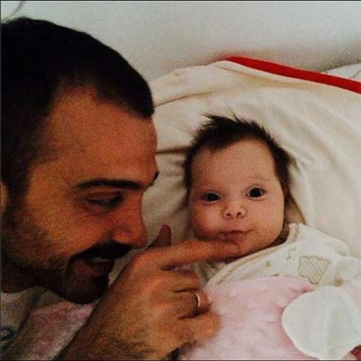 Demet Akalın kızının hastalığını anlattı Demet Akalın kızının hastalığını anlattı