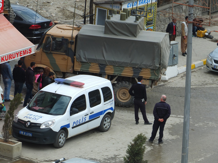 Hakkari'de askeri hareketlilik yaşanıyor Hakkari'de askeri hareketlilik yaşanıyor