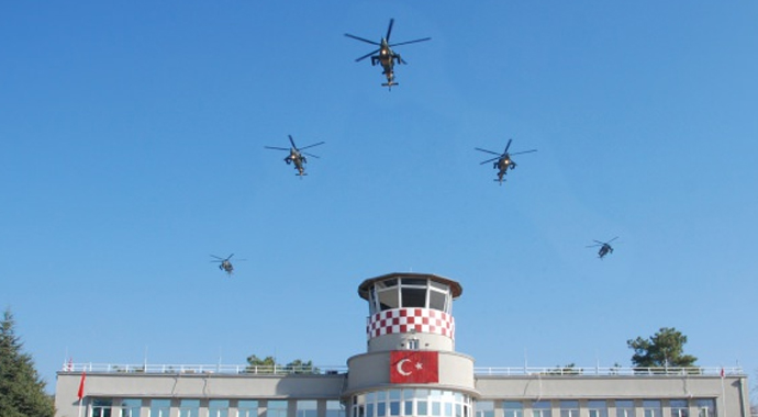 5 ATAK helikopteri Malatya'da 5 ATAK helikopteri Malatya'da