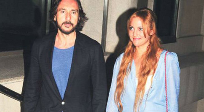 Meryem Uzerli'ye büyük darbe! Kaçtı Meryem Uzerli'ye büyük darbe! Kaçtı