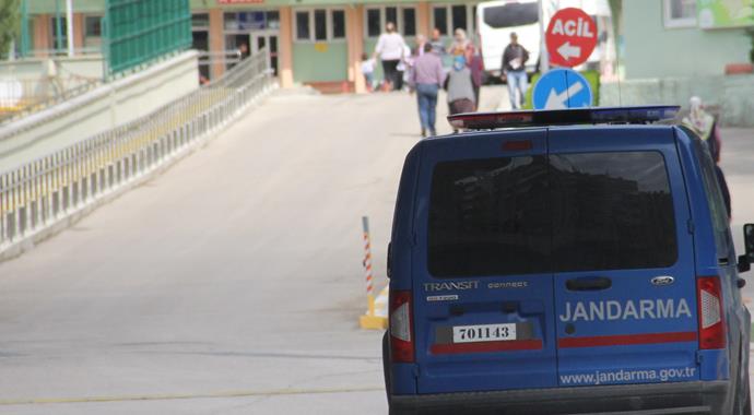 Babasını öldüren Orhan Şimşek'ten intihar girişimi Babasını öldüren Orhan Şimşek'ten intihar girişimi