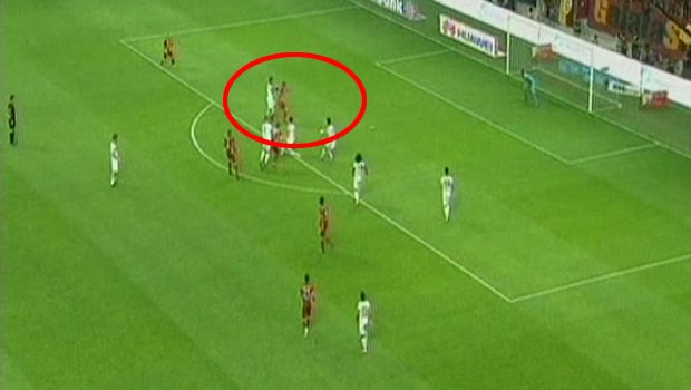 Galatasaray'ı çıldırtan karar! Galatasaray'ı çıldırtan karar!