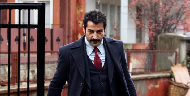 Kenan İmirzalioğlu yapımcılığa da el attı Kenan İmirzalioğlu yapımcılığa da el attı