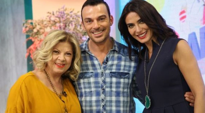 Nur Yerlitaş'tan büyük sürpriz Nur Yerlitaş'tan büyük sürpriz