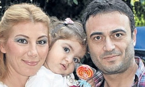 Kutsi'nin eşi ve Feyza Çıpa fena kapıştı Kutsi'nin eşi ve Feyza Çıpa fena kapıştı