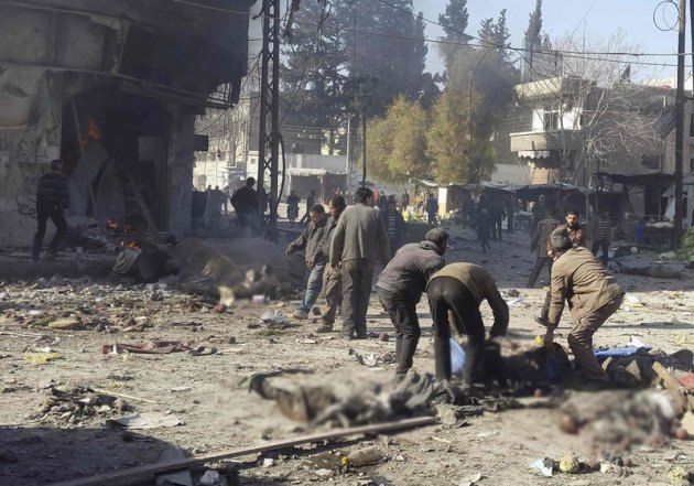 Pazar yerine saldırı: 60 ölü