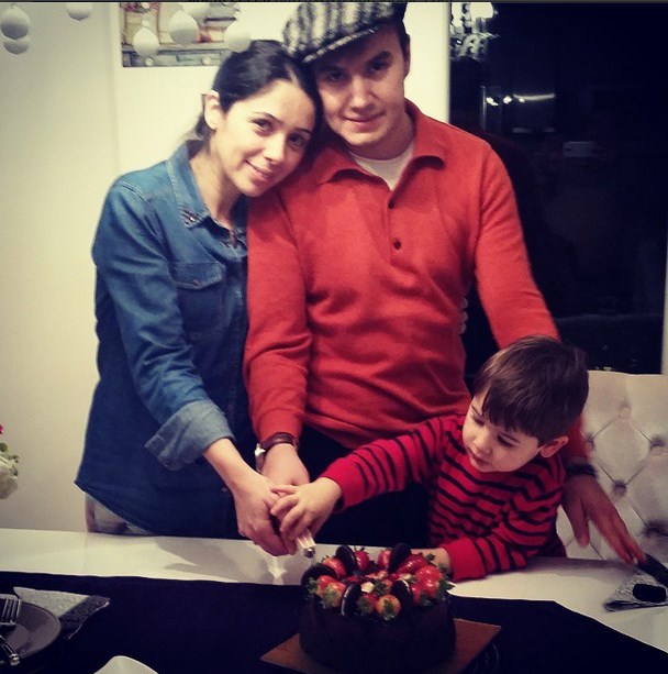 Mustafa Ceceli çaldı babası söyledi Mustafa Ceceli çaldı babası söyledi