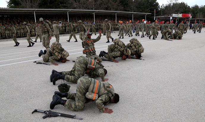 Libyalı askerler Türkiye'deki eğitimlerini tamamladı Libyalı askerler Türkiye'deki eğitimlerini tamamladı