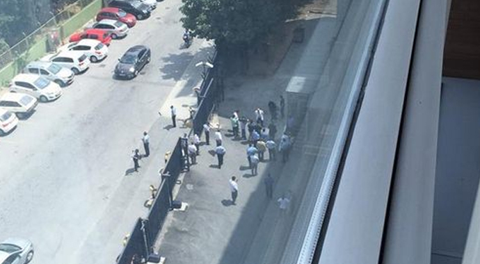 Star Gazetesi'nde bomba paniği