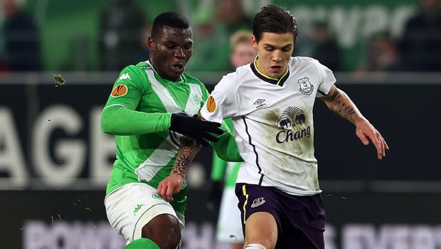 Wolfsburg'un genç futbolcusu Junior Malanda trafik kazasında öldü Wolfsburg'un genç futbolcusu Junior Malanda trafik kazasında öldü