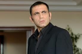 Gürkan Uygun 'Sultan Bayezid' oldu Gürkan Uygun 'Sultan Bayezid' oldu