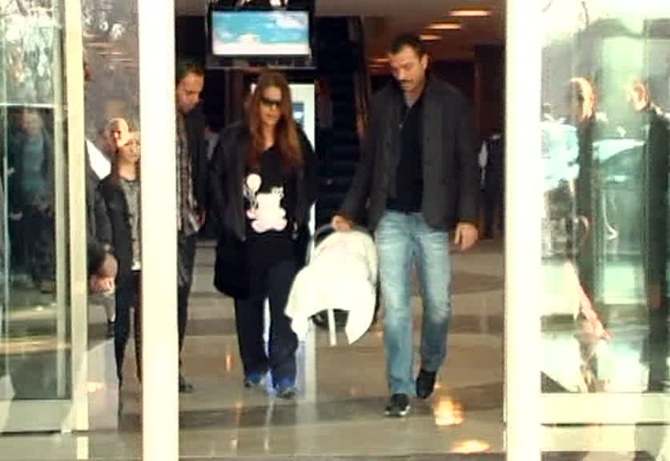 Demet Akalın takipçilerine ateş püskürdü 'Pis ağzınızı benim...' Demet Akalın takipçilerine ateş püskürdü 'Pis ağzınızı benim...'