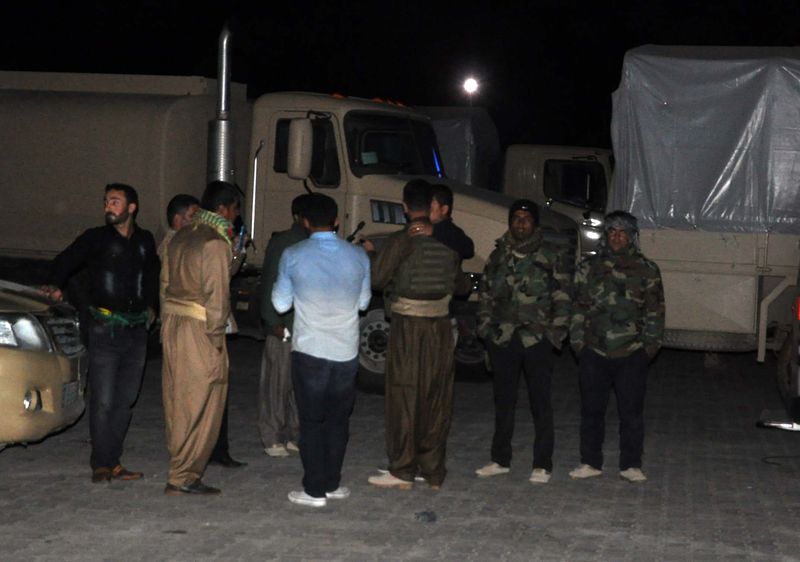 Peşmergeler mola verdi, kuru fasulye pilav yedi Peşmergeler mola verdi, kuru fasulye pilav yedi