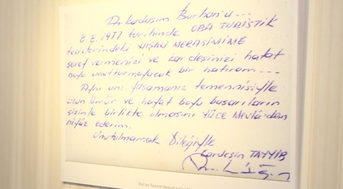 Erdoğan'ı gülümseten nişan davetiyesi!