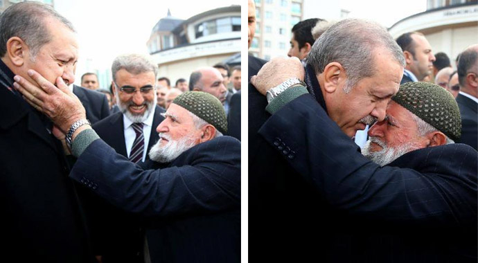 Şehit babası Erdoğan'ı duygulandırdı Şehit babası Erdoğan'ı duygulandırdı