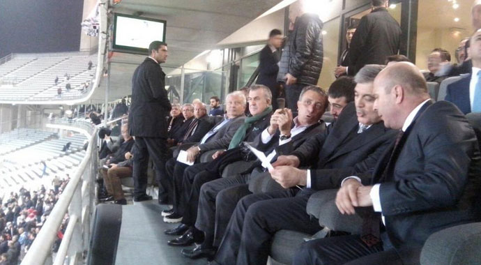 Abdullah Gül'den büyük sürpriz Abdullah Gül'den büyük sürpriz