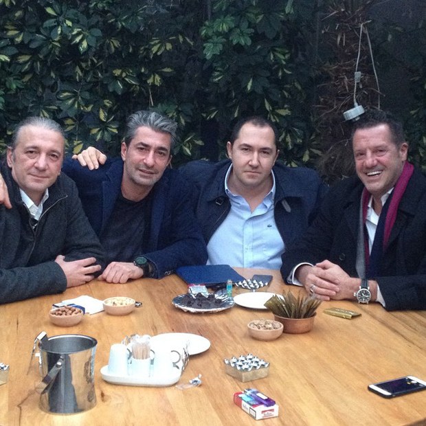 Erkan Petekkaya Paramparça dizisinden ayrılıyor mu?