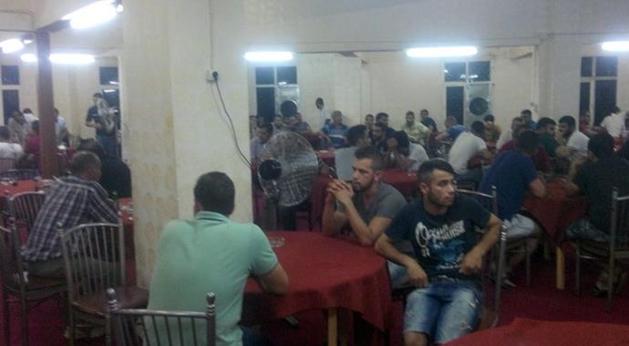 Parti binasını böyle bastılar! Parti binasını böyle bastılar!