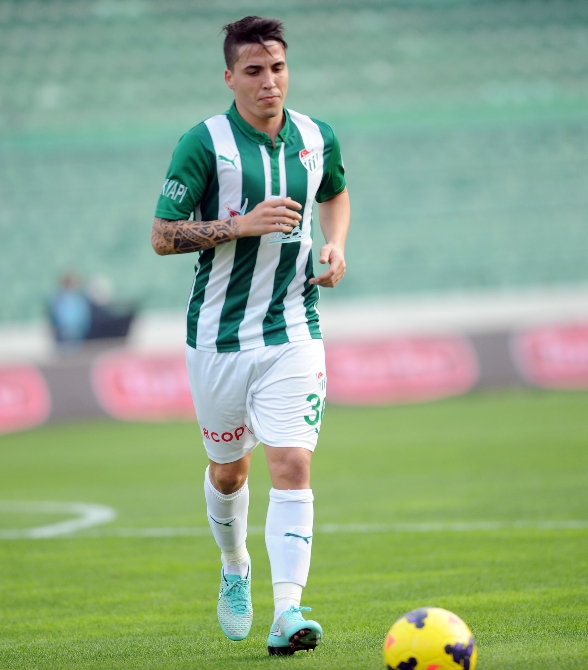 Bursasporlu futbolcular farklı galibiyetten memnun Bursasporlu futbolcular farklı galibiyetten memnun