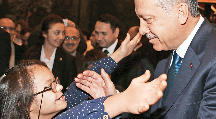 Erdoğan: 'Bu saray milletindir'