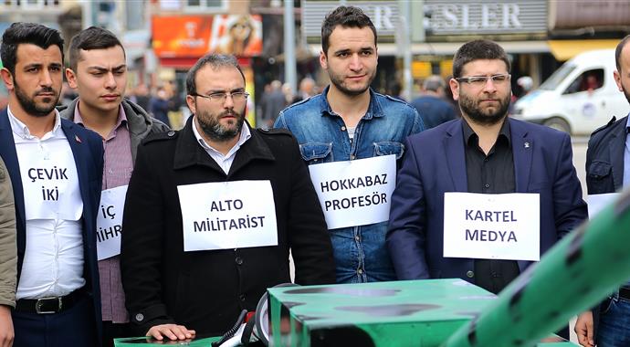 Postmodern 28 Şubat Postmodern 28 Şubat