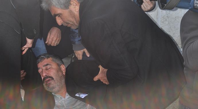 Yelda Kahvecioğlu'nun babası o haberlere isyan etti! Yelda Kahvecioğlu'nun babası o haberlere isyan etti!