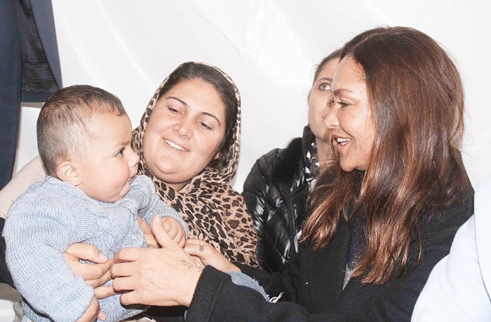 Sadece ünlü değil aynı zamanda yardım severler