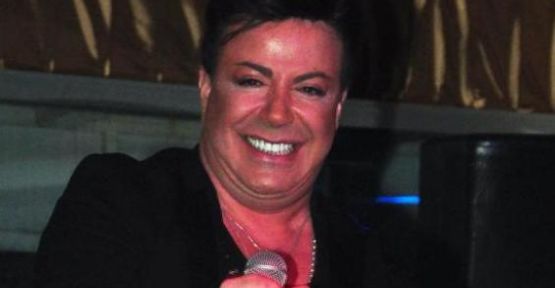 Ünlü şarkıcıyı görenler tanıyamıyor! 1 ayda tığ gibi kaldı Ünlü şarkıcıyı görenler tanıyamıyor! 1 ayda tığ gibi kaldı