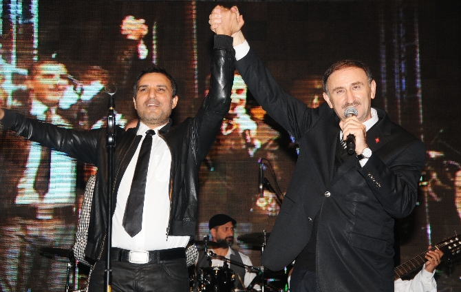 Bursa'da Rafel El Roman rüzgarı