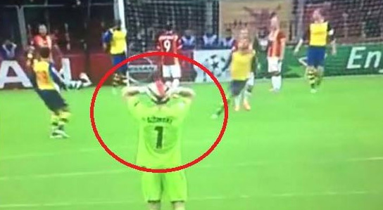 Ramsey'in bu golüne arkadaşları da inanamadı Ramsey'in bu golüne arkadaşları da inanamadı