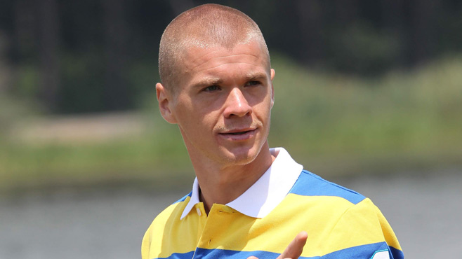 Yıldız futbolcu kaza geçirdi Yıldız futbolcu kaza geçirdi