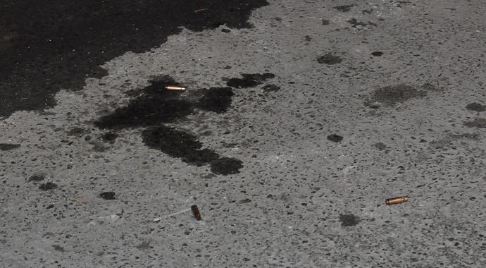 Sedat Şahin kardeşine Nişantaşı'nda kalaşnikoflu infaz: 2 ölü Sedat Şahin kardeşine Nişantaşı'nda kalaşnikoflu infaz: 2 ölü