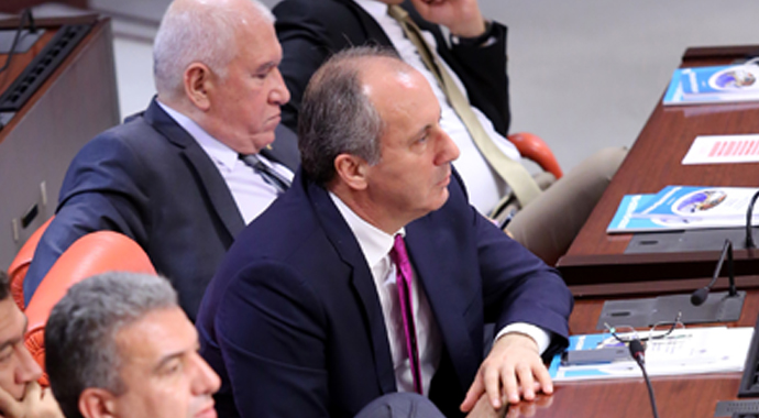 Bütçe görüşmelerinde dikkat çeken ayrıntılar Bütçe görüşmelerinde dikkat çeken ayrıntılar