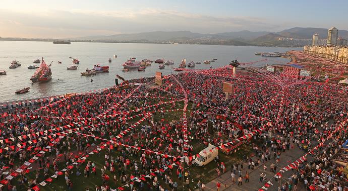 CHP'ye en büyük kalesinde soğuk duş CHP'ye en büyük kalesinde soğuk duş