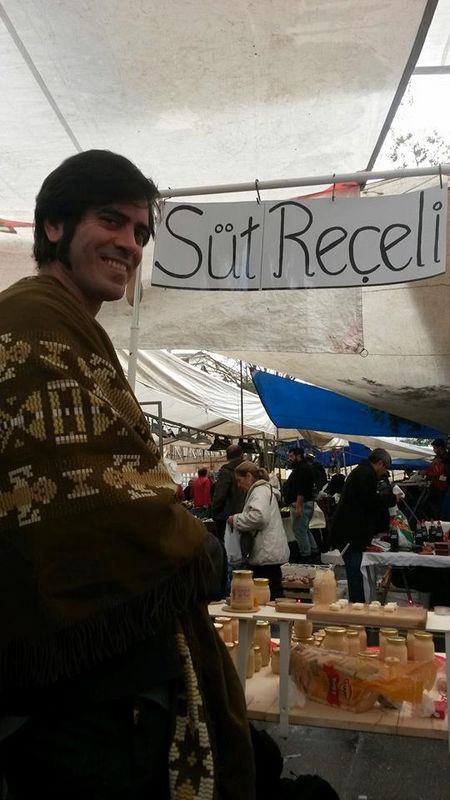 Teoman Kumbaracıbaşı şaşırttı! Pazarda reçel satıyor