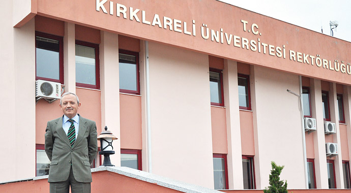 Kırklareli Üniversitesi Rektörü Prof.Dr.Mustafa Aykaç: Balkanlar'a açılan kapıyız Kırklareli Üniversitesi Rektörü Prof.Dr.Mustafa Aykaç: Balkanlar'a açılan kapıyız