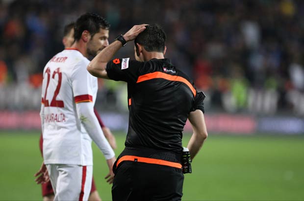 Trabzon - Beşiktaş maçı seyircisiz mi?