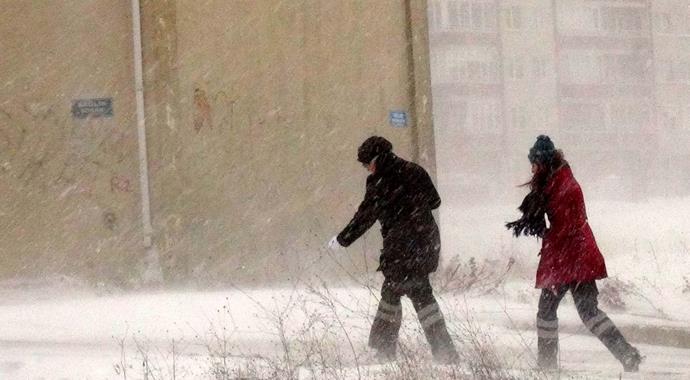 İstanbul'da yağış ne kadar sürecek, bu saate dikkat!