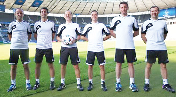 Berlin'de gurur gecesi Berlin'de gurur gecesi