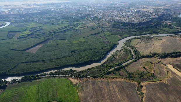 Diyarbakır Surları ve Hevsel Bahçeleri UNESCO Dünya Kültür Mirası Listesi'nde Diyarbakır Surları ve Hevsel Bahçeleri UNESCO Dünya Kültür Mirası Listesi'nde