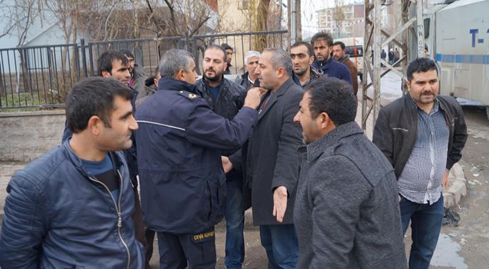 O ilçe ablukaya alındı, büyük operasyon! O ilçe ablukaya alındı, büyük operasyon!