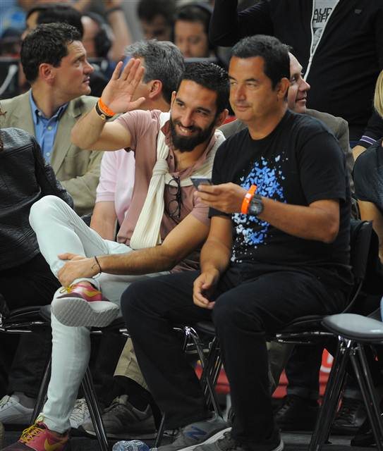 Arda ve Acun Fenerbahçe'nin yanında Arda ve Acun Fenerbahçe'nin yanında