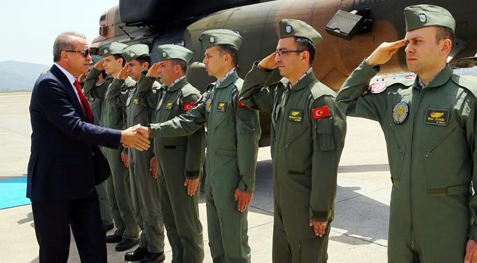 Erdoğan tatbikatı başkomutan olarak izledi Erdoğan tatbikatı başkomutan olarak izledi