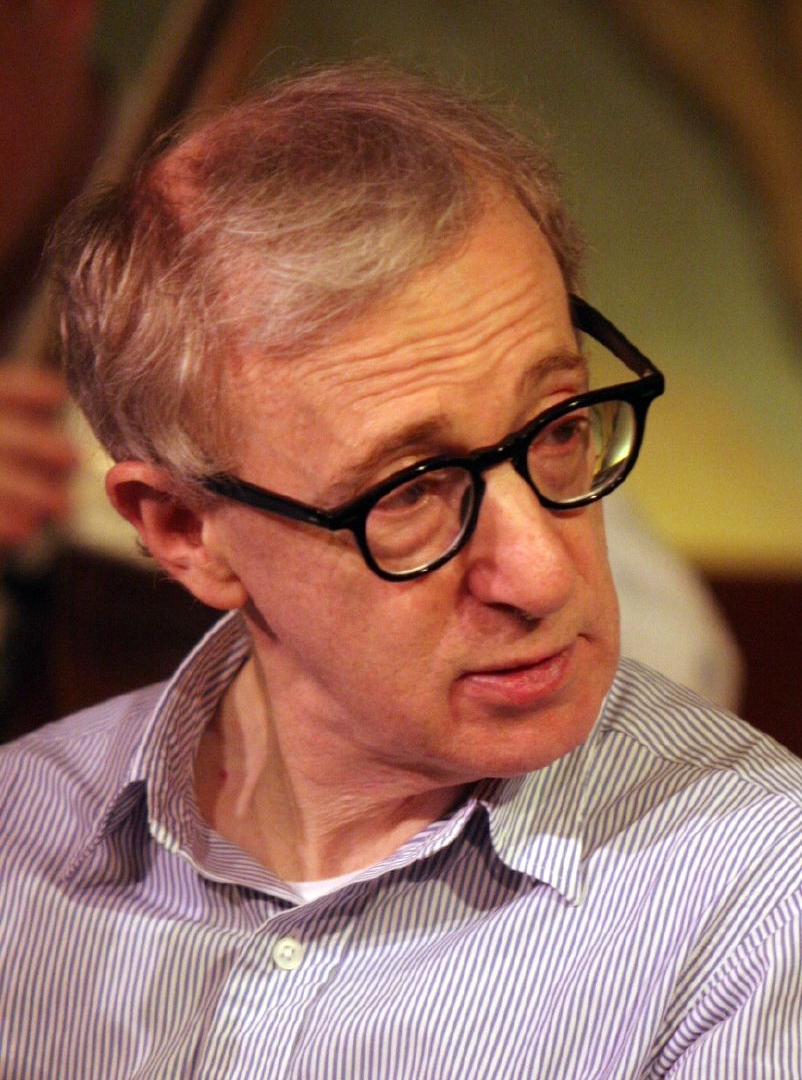 Woody Allen'den bir ilk! Artık dizi yazıp yönetecek Woody Allen'den bir ilk! Artık dizi yazıp yönetecek