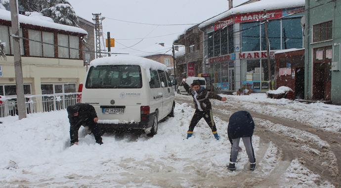 Okulların kar tatiline girdiği iller? (11 Şubat 2014)