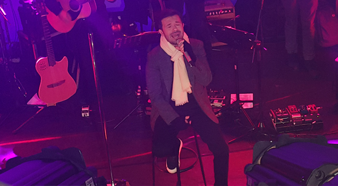 6 bin kişi Yalın'la coştu