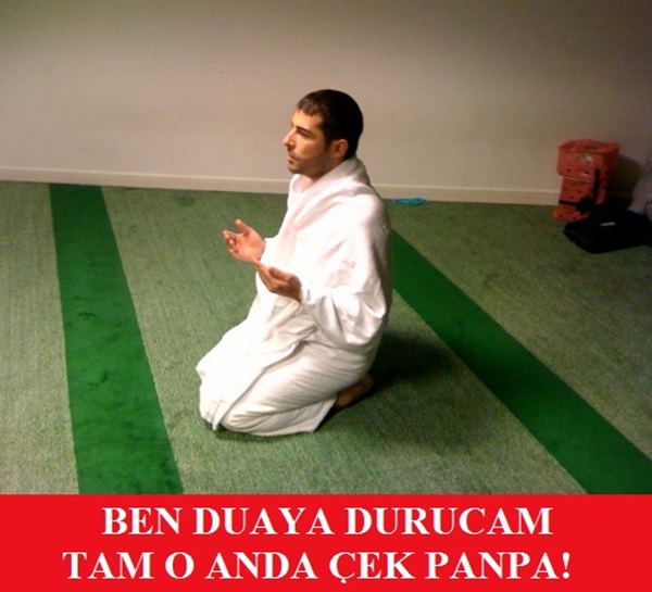 Sosyal medyadan Atilla Taş'a 'Erdoğan' misillemesi Sosyal medyadan Atilla Taş'a 'Erdoğan' misillemesi