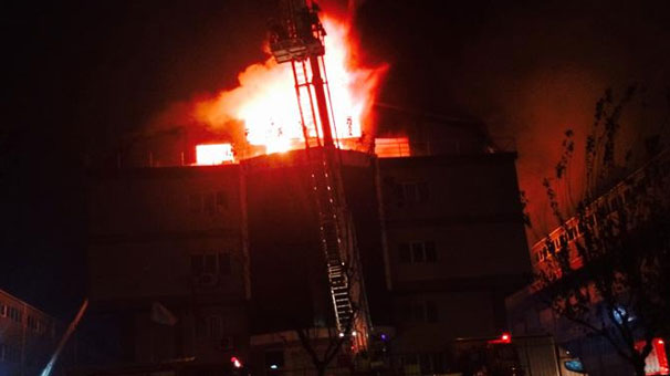 İstanbul İkitelli'de büyük yangın