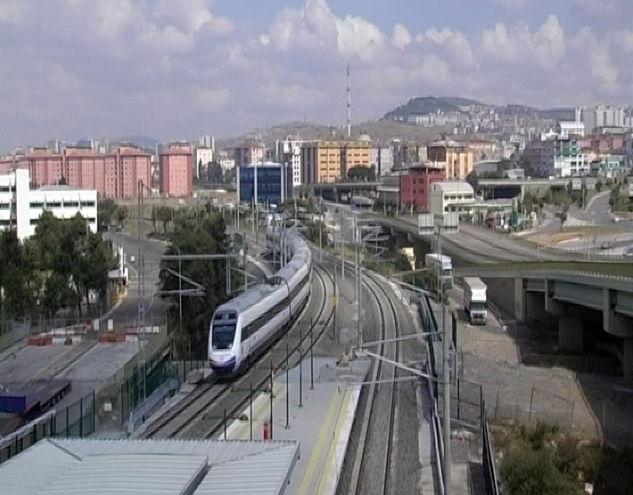 İstanbul-Ankara arası YHT hattı 20 dakika daha kısalacak! İstanbul-Ankara arası YHT hattı 20 dakika daha kısalacak!