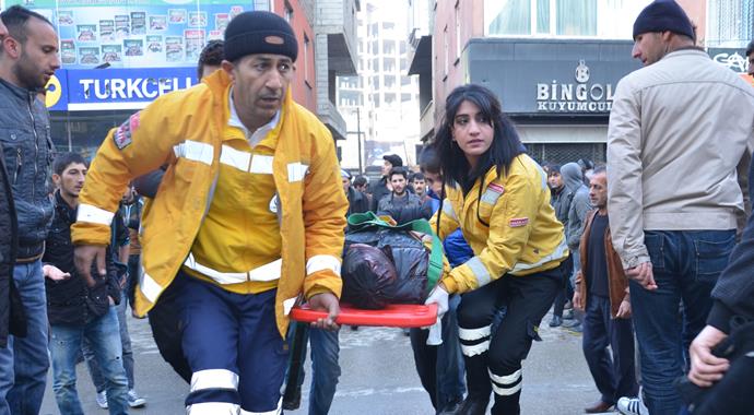 Yüksekova'da 3 asker şehit! Yüksekova'da 3 asker şehit!